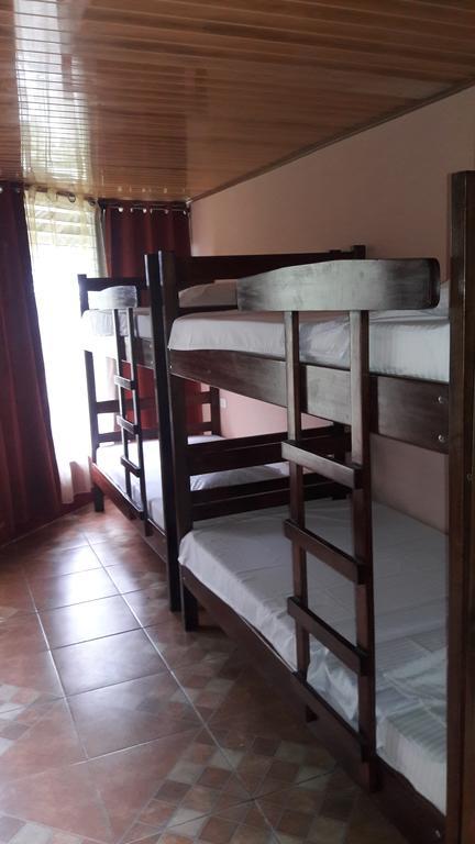 Hostal Y Cabinas Anita-And Rafting Tour! Siqurres Da Alegria Ngoại thất bức ảnh