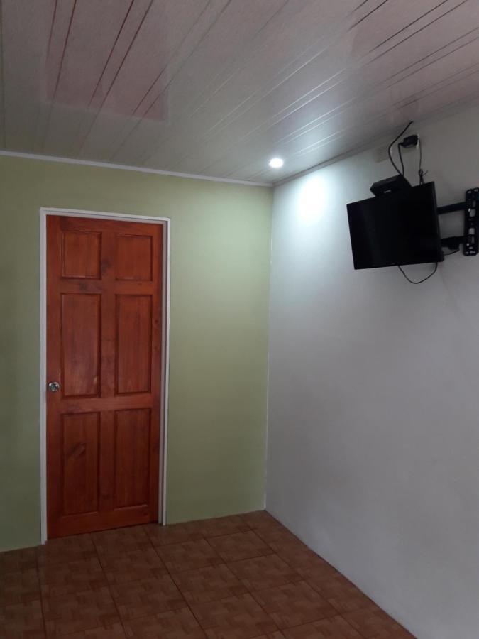 Hostal Y Cabinas Anita-And Rafting Tour! Siqurres Da Alegria Ngoại thất bức ảnh